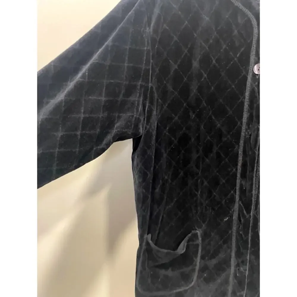 Vintage Susan Bristol Casuals Women's Med Black Velvet Quilted Shacket Cardigan